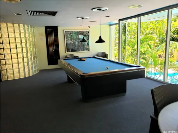$2,550 | 1212 Nuuanu Avenue, Unit 1010, Honolulu, HI 96817