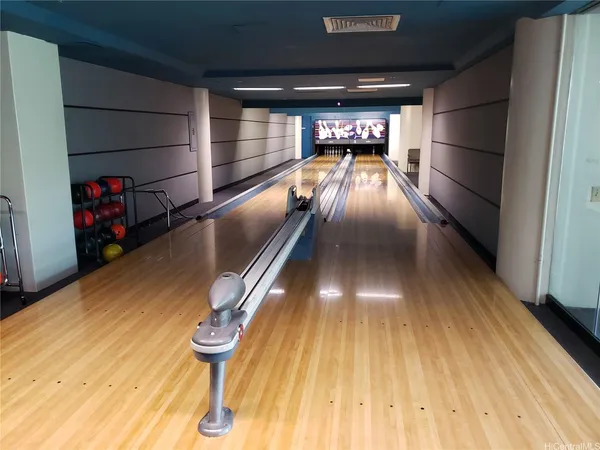 $2,550 | 1212 Nuuanu Avenue, Unit 1010, Honolulu, HI 96817