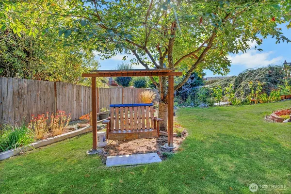 $639,950 | 25319 Meridian Avenue East, Graham, WA 98338