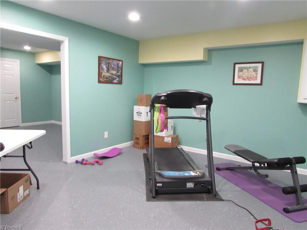 5200 Springhouse Farm Road Winston-Salem, NC 27107 - Photo 18 of 23 Gallery Image 18