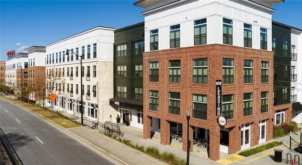 $1,927 | 5193 Peachtree Boulevard, Unit 2407, Chamblee, GA 30341