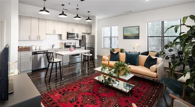 $1,564 | 5193 Peachtree Boulevard, Unit 1206, Chamblee, GA 30341