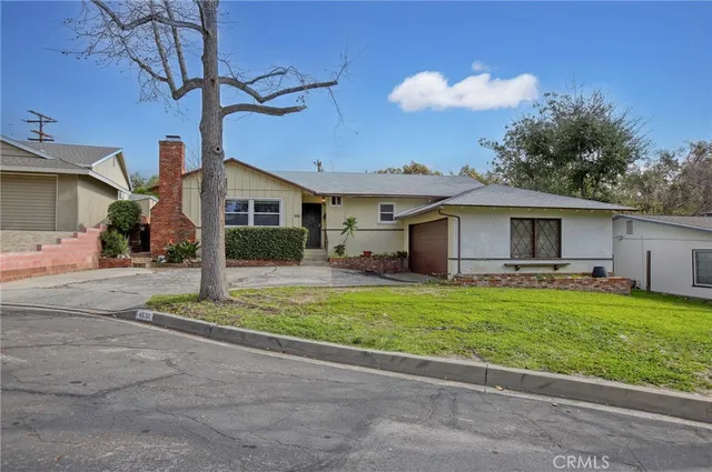 $999,999 | 4630 Willalee Avenue, La Crescenta, CA 91214