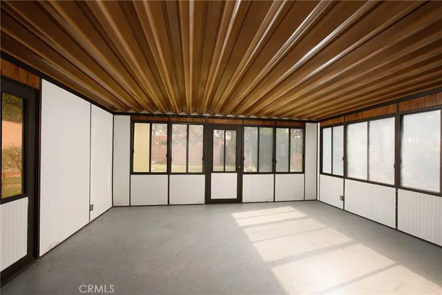 $999,999 | 4630 Willalee Avenue, La Crescenta, CA 91214