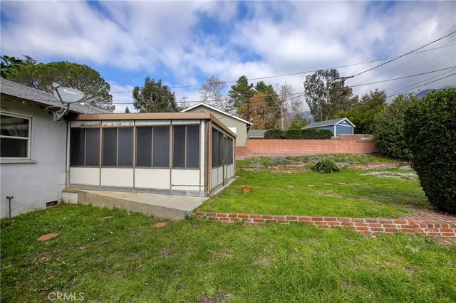 $999,999 | 4630 Willalee Avenue, La Crescenta, CA 91214
