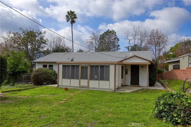 $999,999 | 4630 Willalee Avenue, La Crescenta, CA 91214