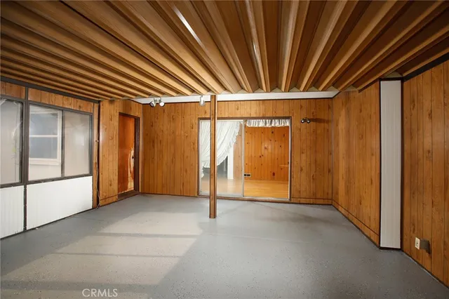 $999,999 | 4630 Willalee Avenue, La Crescenta, CA 91214