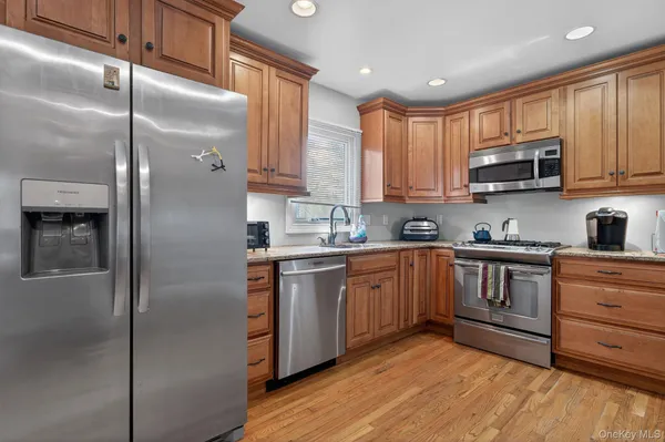 $699,000 | 514 Kings Highway, Valley Cottage, NY 10989