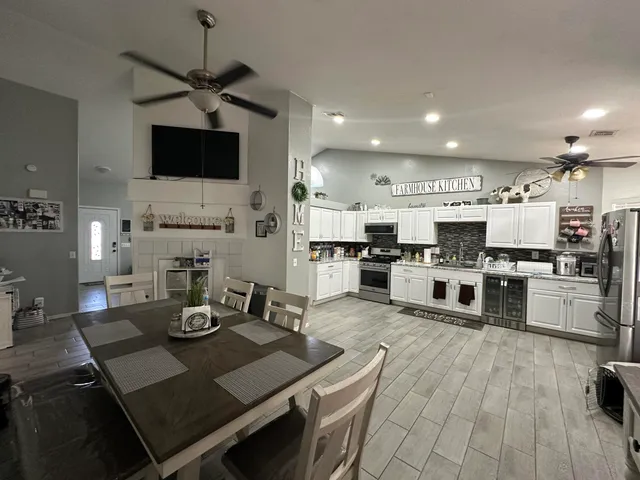 $329,999 | 451 Tesoro Lane, Blythe, CA 92225