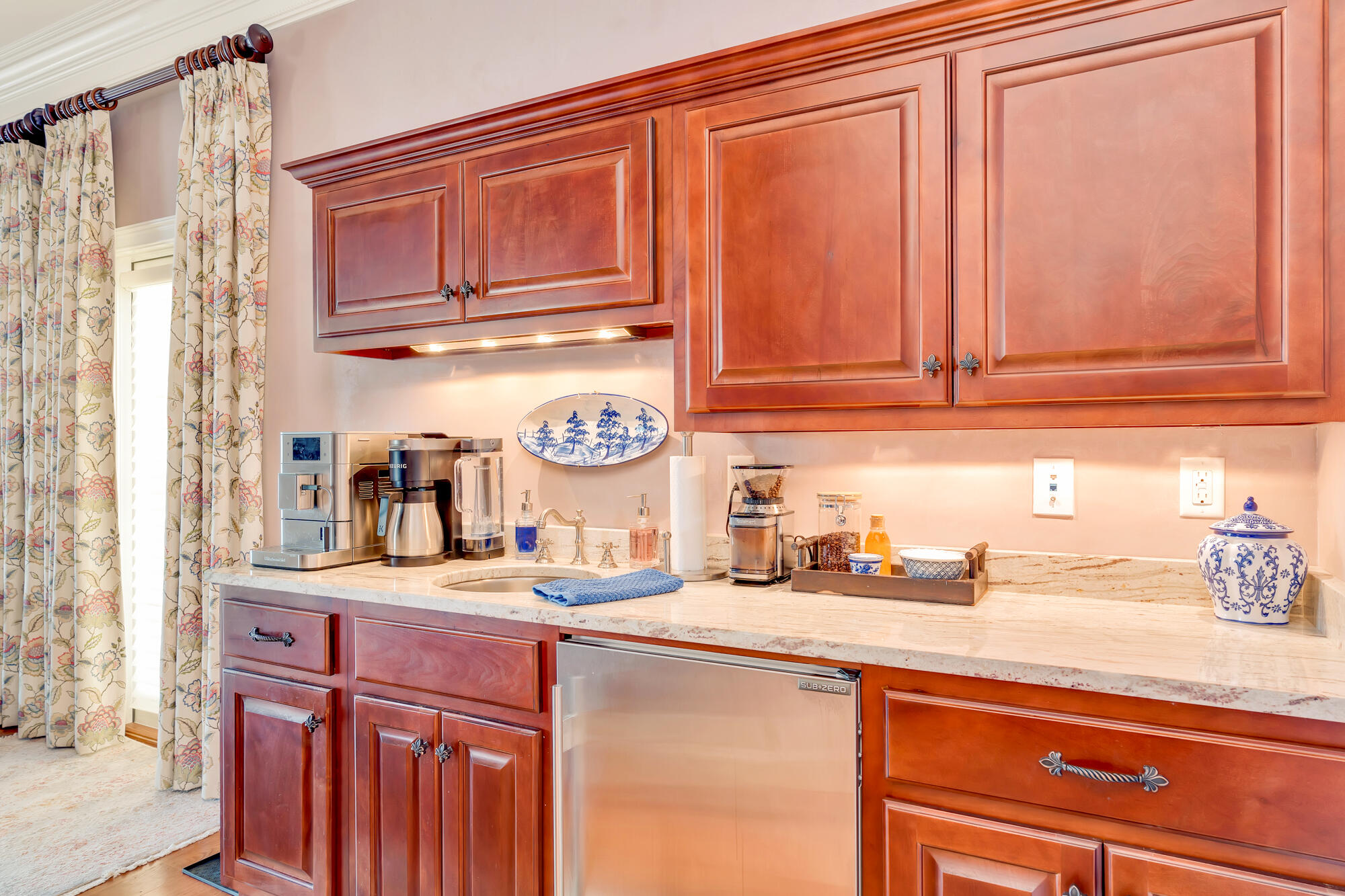 6432 Cobble Lane Harrison, TN 37341 - Photo 21 of 100 Kitchenette in Primary Suite