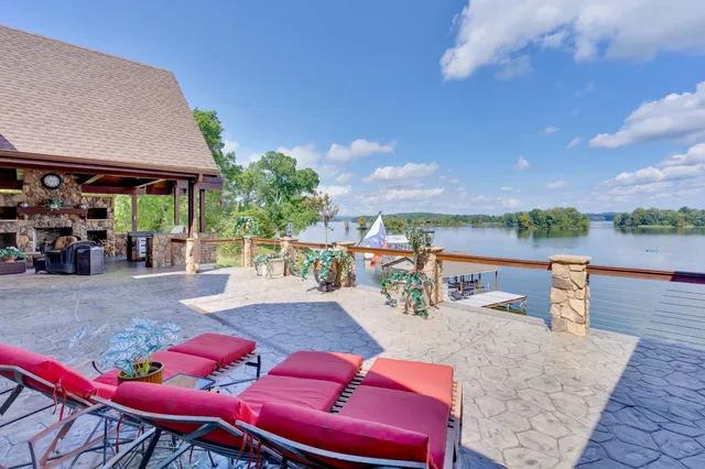 $4,125,000 | 6432 Cobble Lane, Harrison, TN 37341