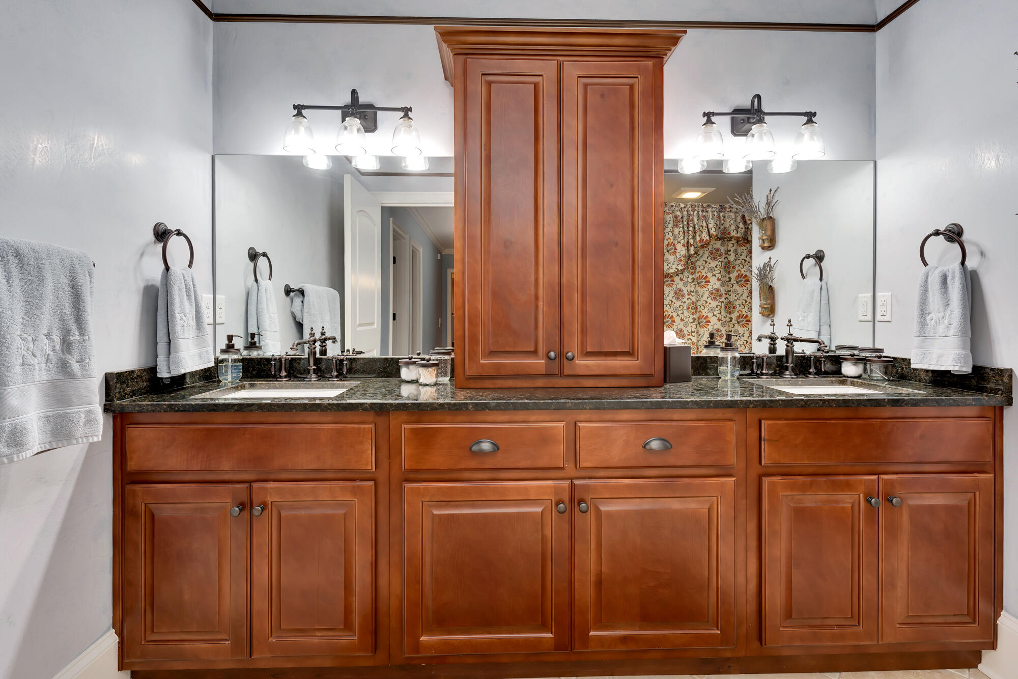 6432 Cobble Lane Harrison, TN 37341 - Photo 60 of 100 Full Bathroom