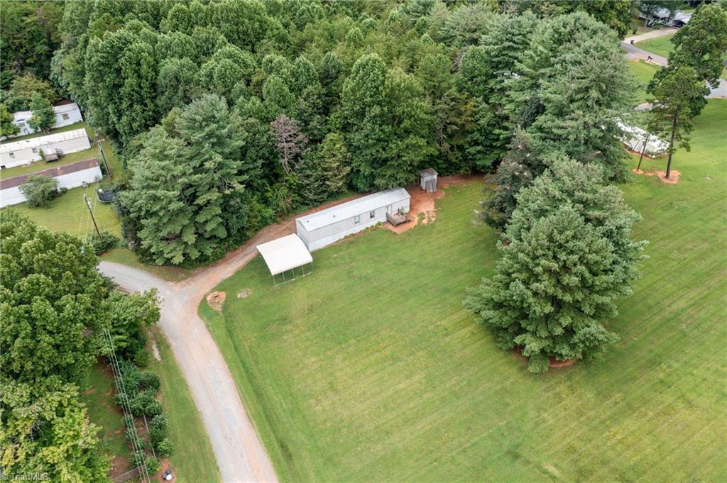 7410 Olin Road Pfafftown, NC 27040 - Photo 4 of 29