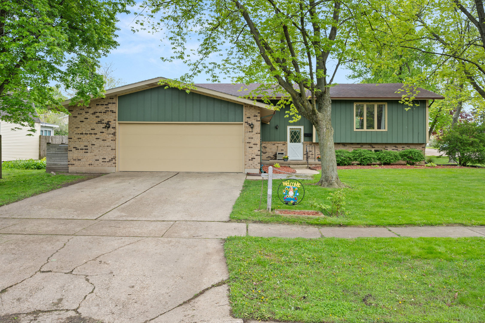 122 Mattek Avenue DeKalb, IL 60115 - Photo 6 of 43