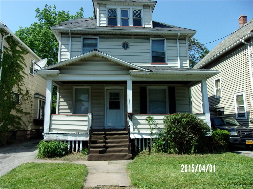 952 Ave D Rochester, NY 14621 - Photo 1 of 1