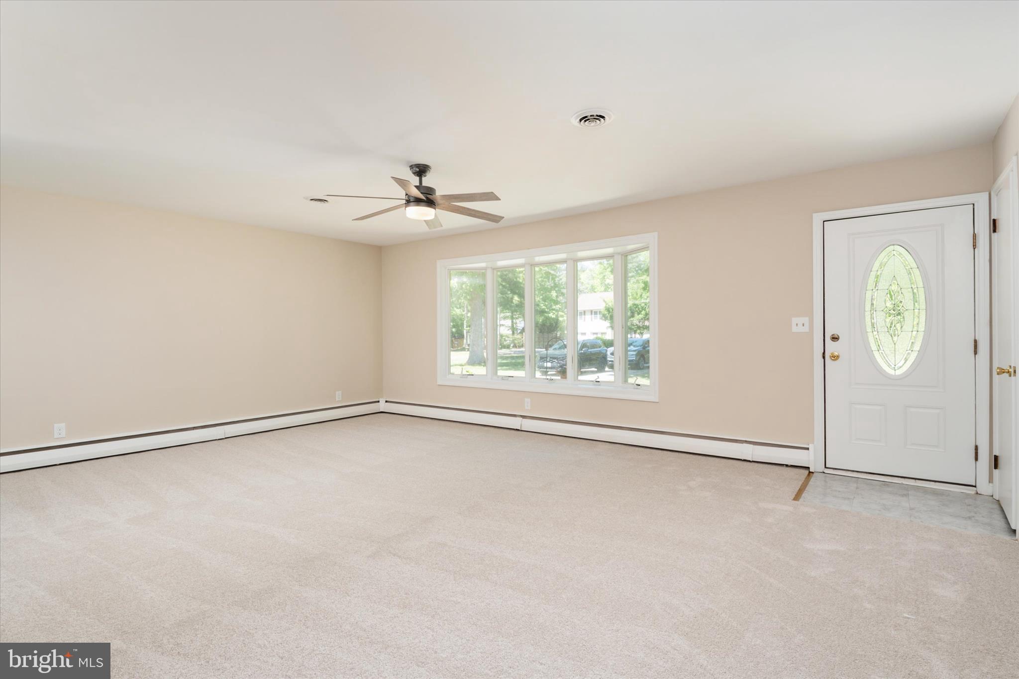 117 Rebel Road Grasonville, MD 21638 - Photo 6 of 46 Incredible Living/Family Room Space w/ Bay window