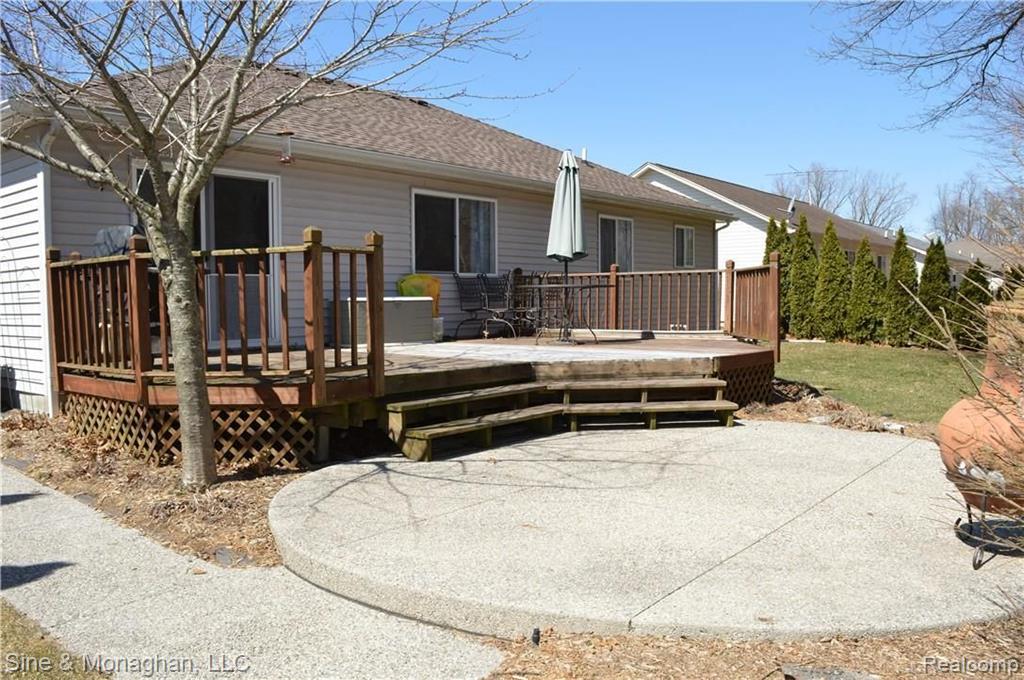 9535 Rachel Road Algonac, MI 48001 - Photo 3 of 27