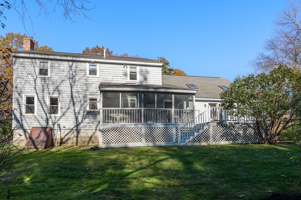 330 Pelham Road Dracut, MA 01826 - Photo 27 of 32 Gallery Image 27