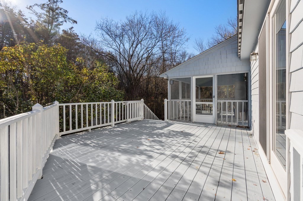 330 Pelham Road Dracut, MA 01826 - Photo 29 of 32 Gallery Image 29