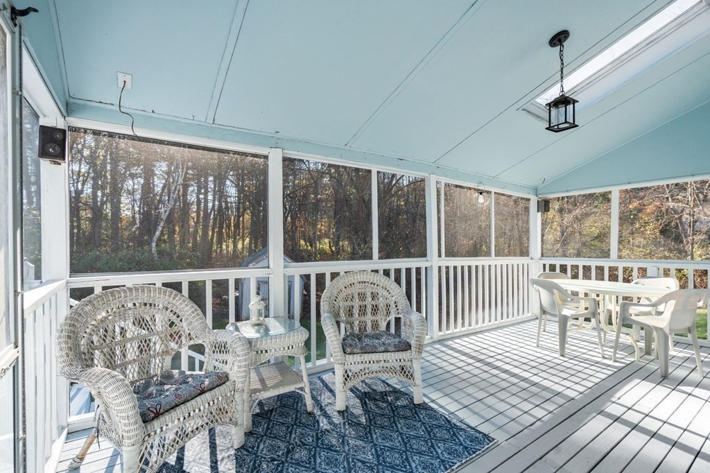 330 Pelham Road Dracut, MA 01826 - Photo 31 of 32 Gallery Image 31