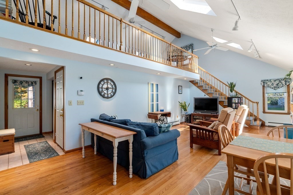 330 Pelham Road Dracut, MA 01826 - Photo 10 of 32 Gallery Image 10