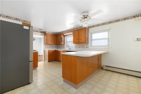 $1,195,000 | 118 Wolcott Avenue, Middletown, RI 02842