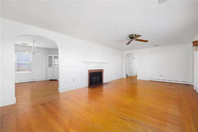 $1,195,000 | 118 Wolcott Avenue, Middletown, RI 02842