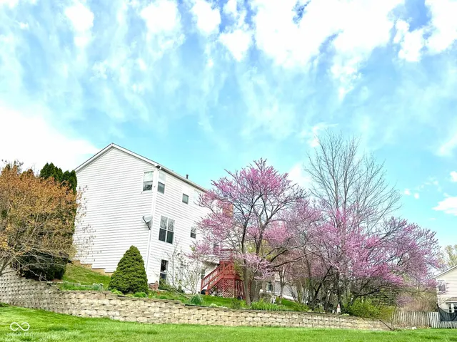 $500,000 | 10747 Red Pine Drive, Fishers, IN 46037