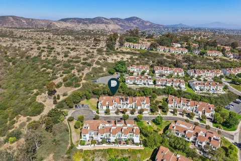 $949,900 | 4885 Tinasa Way, San Diego, CA 92124