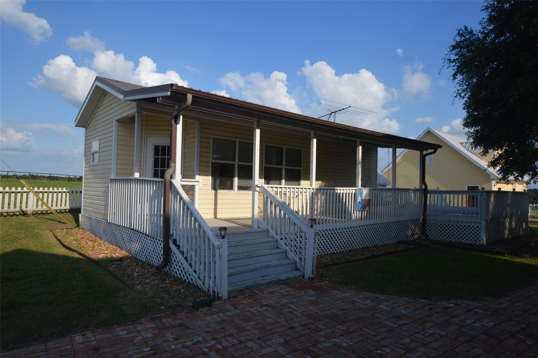 601 All Jersey Road Brenham, TX 77833 - Photo 16 of 31 Gallery Image 16