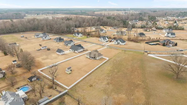 $485,000 | 2889 Beddard Road, Greenville, NC 27858