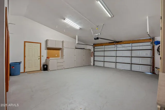 $540,000 | 2202 Forest Park Drive, Overgaard, AZ 85933