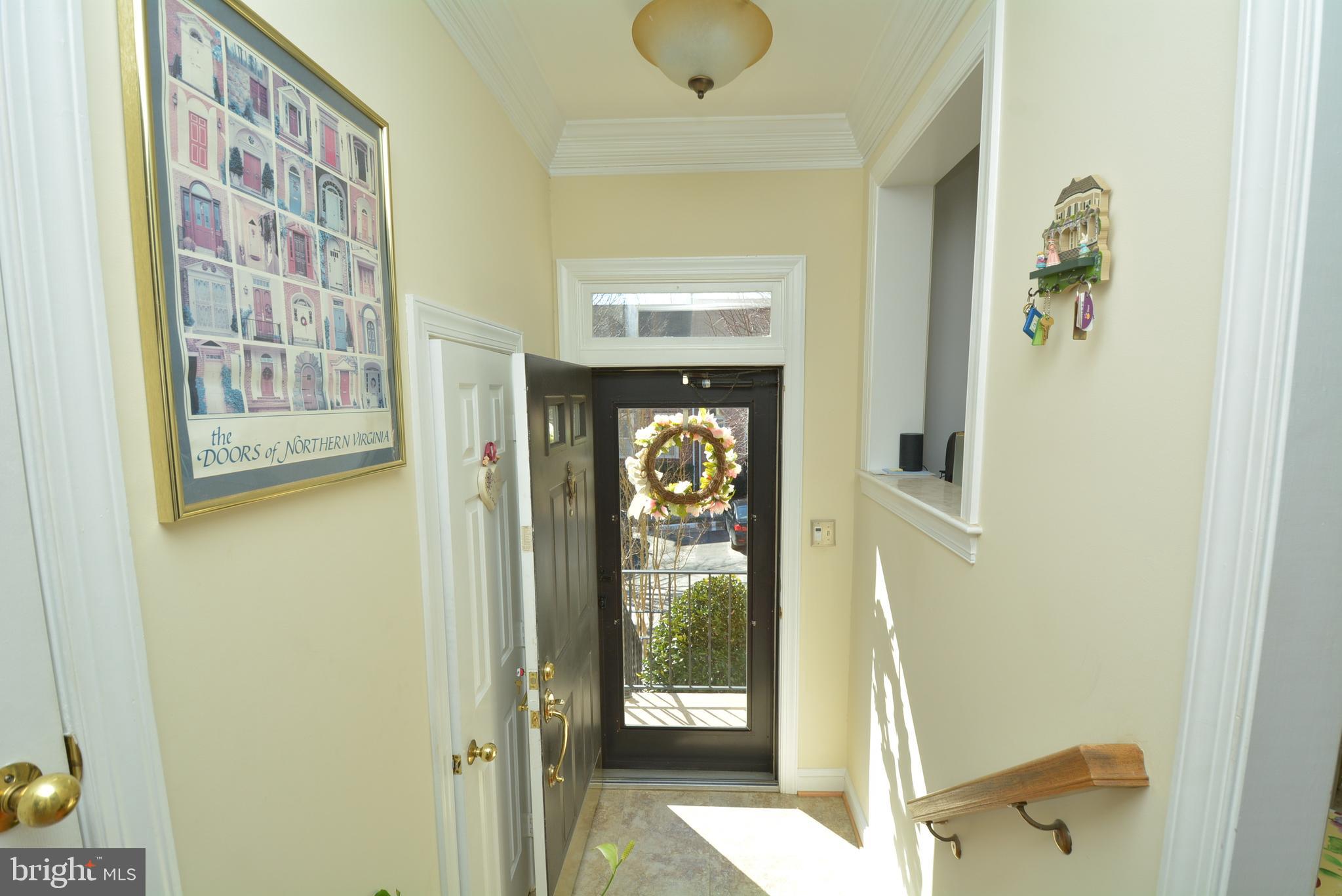 6539 Milva Lane Springfield, VA 22150 - Photo 3 of 31 Gallery Image 3