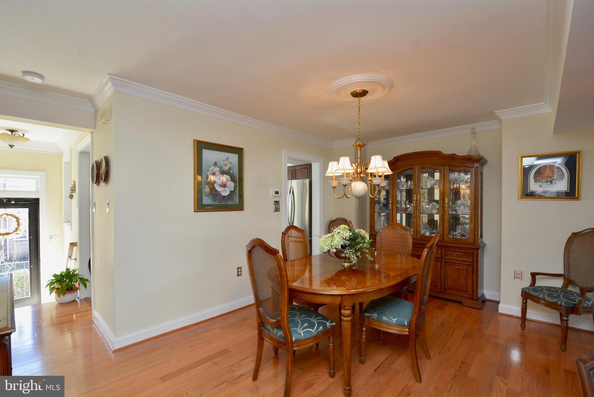 6539 Milva Lane Springfield, VA 22150 - Photo 8 of 31 Large dining room