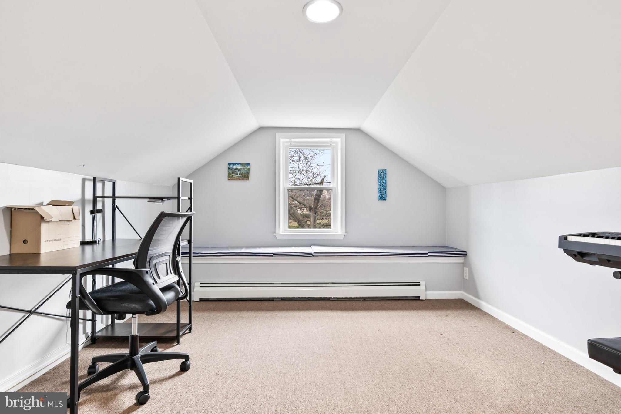 4416 Fullerton Avenue Nottingham, MD 21236 - Photo 27 of 70 a view of a livingroom with furniture and a window