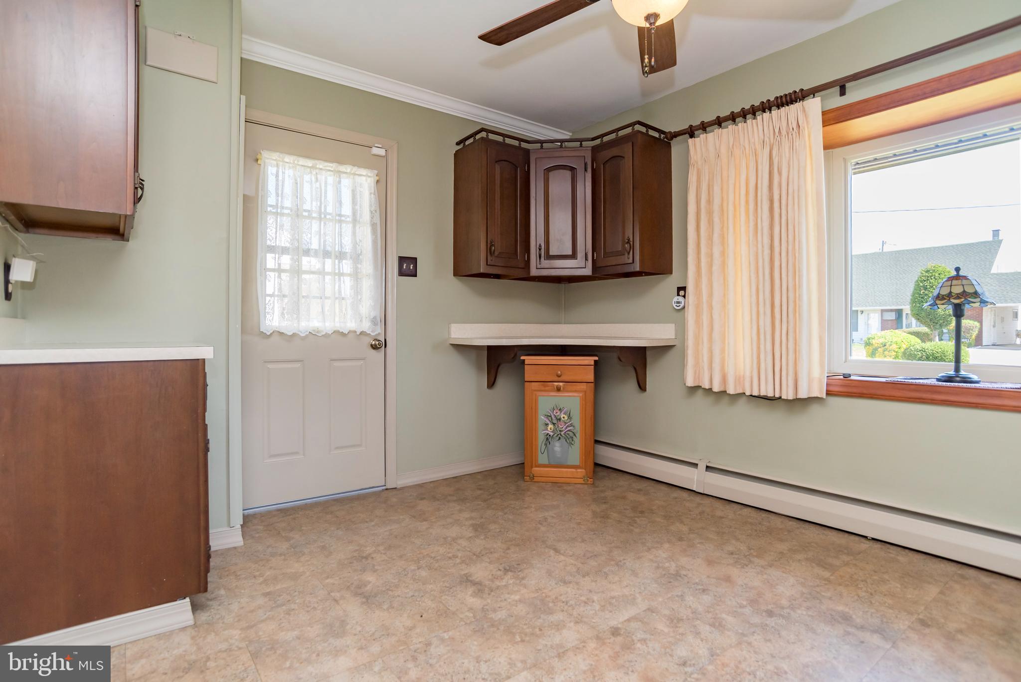 2824 Nature Road Philadelphia, PA 19154 - Photo 7 of 50 Gallery Image 7