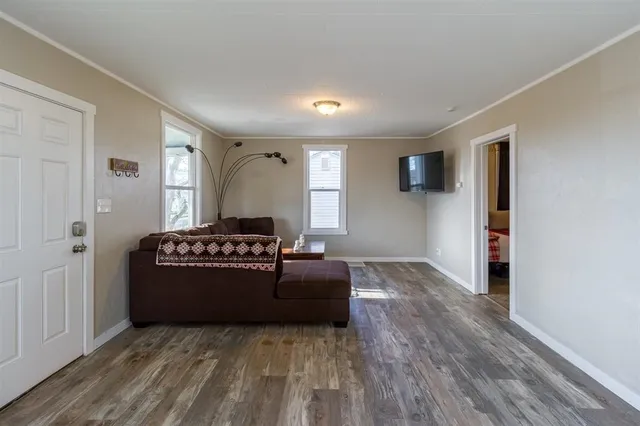 $339,950 | 2327 East Longfellow Avenue, Spokane, WA 99207