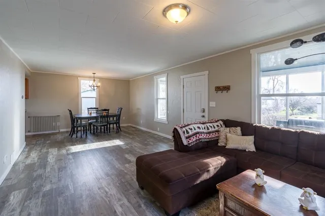 $339,950 | 2327 East Longfellow Avenue, Spokane, WA 99207