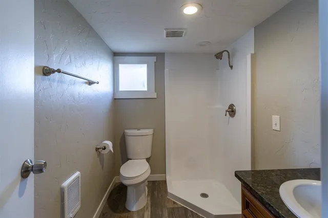 $339,950 | 2327 East Longfellow Avenue, Spokane, WA 99207