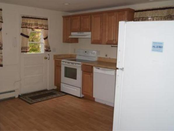 14 Ryan Road Gloucester, MA 01930 - Photo 3 of 16 Gallery Image 3