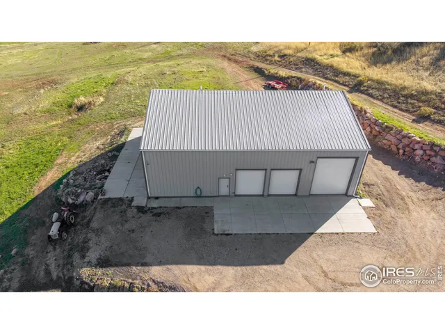 a view of backyard with green space
