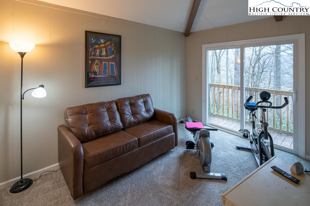 213 Poplar Ridge Banner Elk, NC 28604 - Photo 26 of 38 Gallery Image 26
