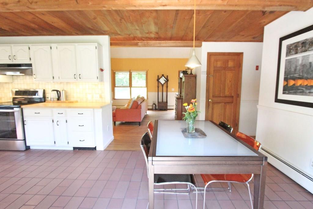 340 Warren Wright Road Belchertown, MA 01007 - Photo 14 of 39