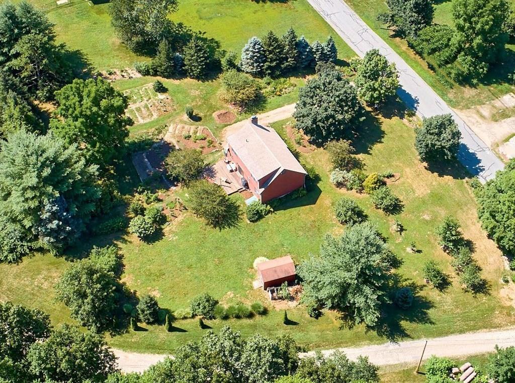 340 Warren Wright Road Belchertown, MA 01007 - Photo 6 of 39