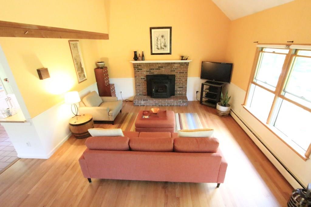 340 Warren Wright Road Belchertown, MA 01007 - Photo 8 of 39