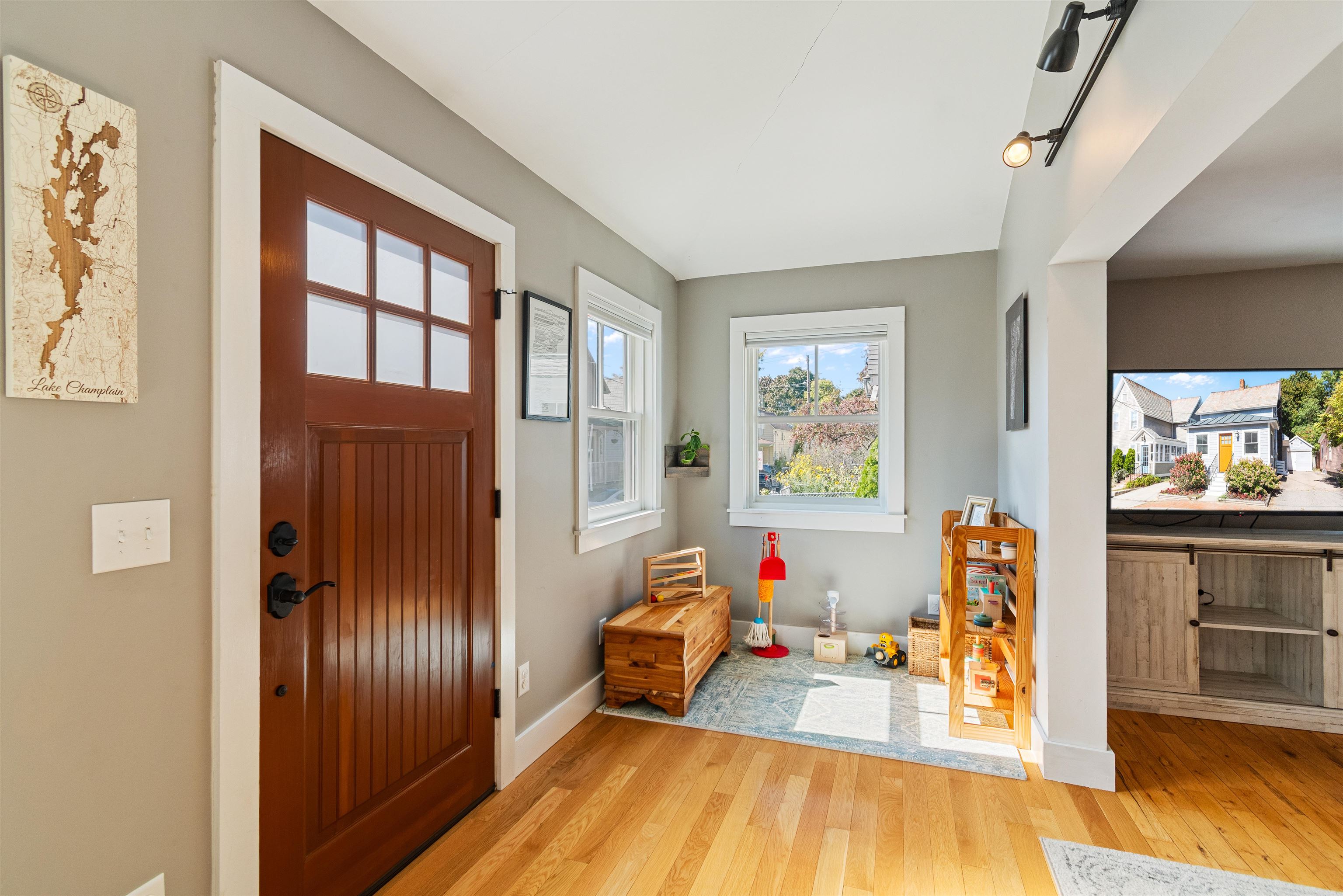 14 Poplar Street Burlington, VT 05401 - Photo 3 of 41