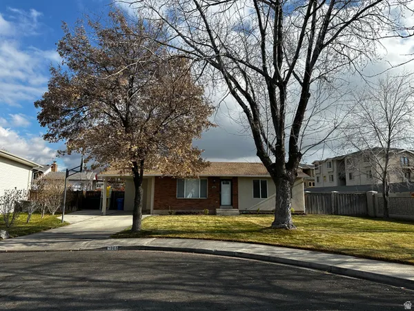 $484,000 | 1086 North 1005th Street West, Orem, UT 84057