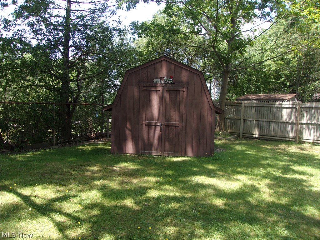 908 Keefer Road Girard, OH 44420 - Photo 29 of 32 Gallery Image 29