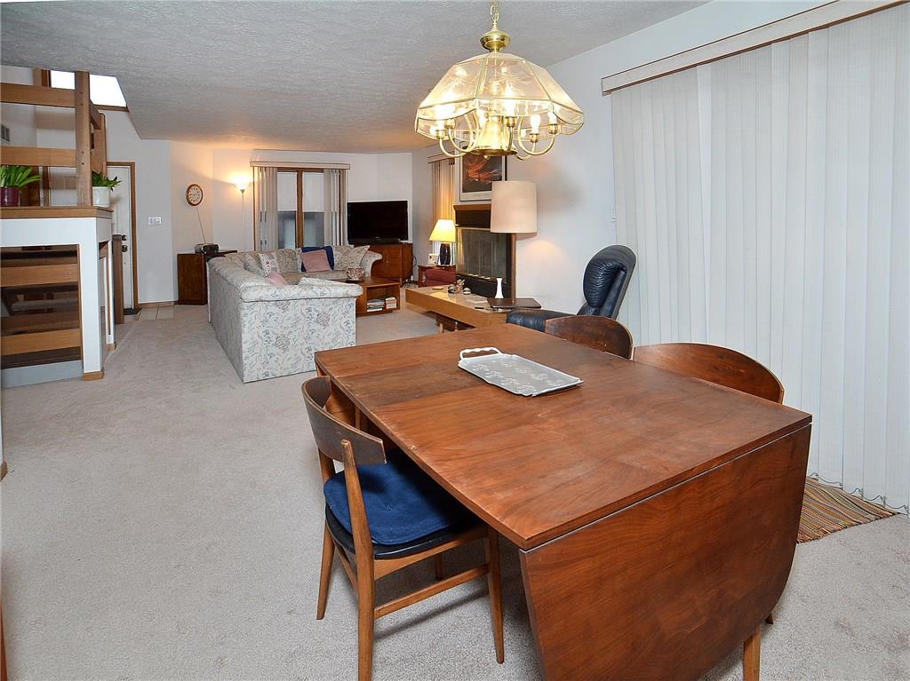 504 Spring Run Drive Monroeville, PA 15146 - Photo 12 of 22 Gallery Image 12