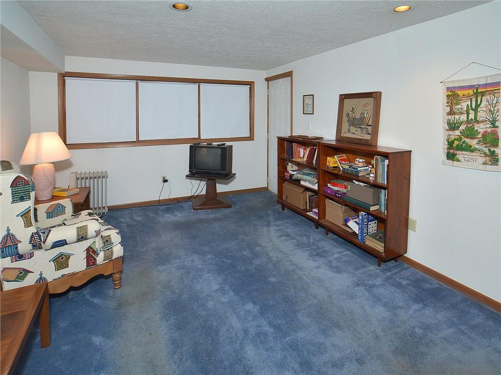 504 Spring Run Drive Monroeville, PA 15146 - Photo 20 of 22 Gallery Image 20